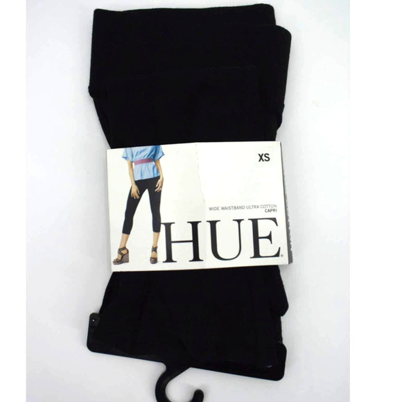 HUE Black Knit Wide Waistband Ultra Capri Leggings Womens XS - Picture 1 of 4